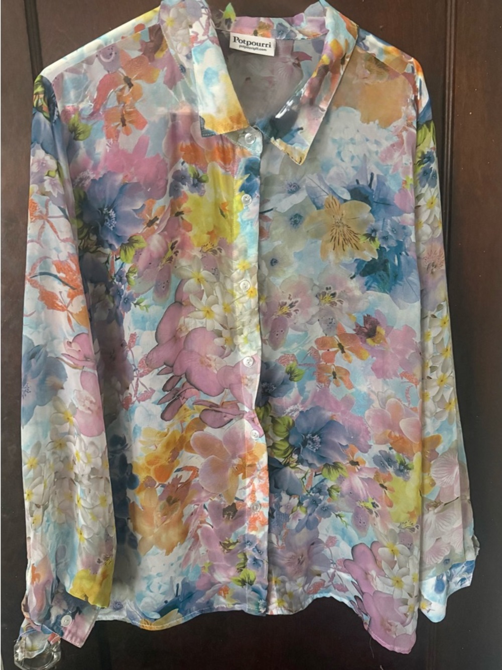 Potpourri Floral Watercolor Button-Up Blouse - Multicolor